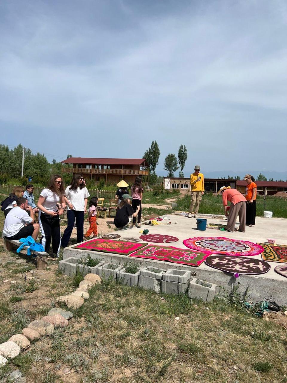 Eco Village Lodge Dzhetyoguz エクステリア 写真